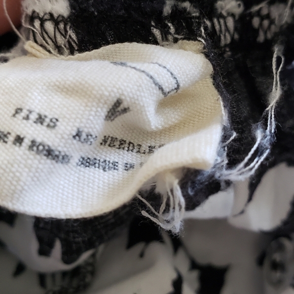 Assorted skirts gnw, pins and needles,lularoe - Picture 9 of 9